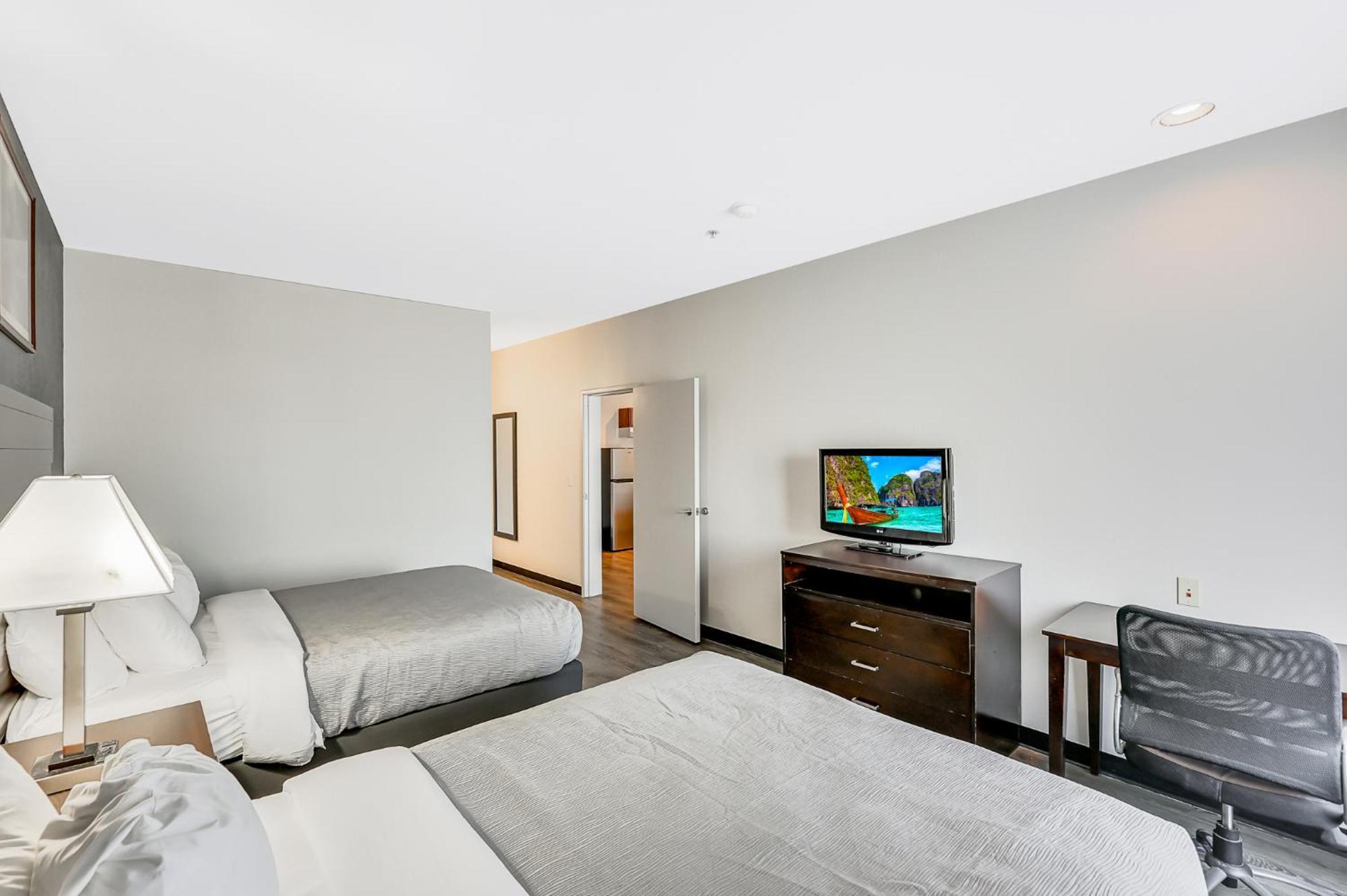 Quality Inn & Suites Of Liberty Lake Экстерьер фото